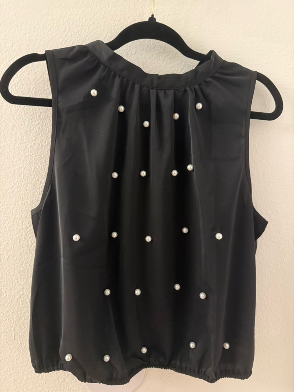 SHEIN Black Pearl-Accent Sleeveless Blouse